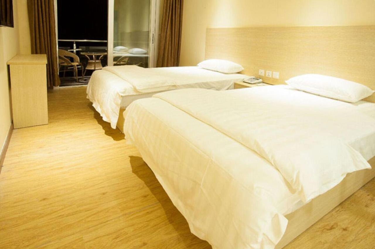尼莫的家nemo'S Home Motel Koror Kültér fotó